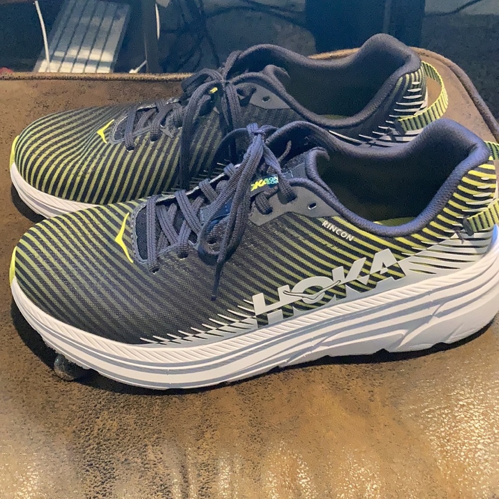 Men’s Hoka One Rincon size 10